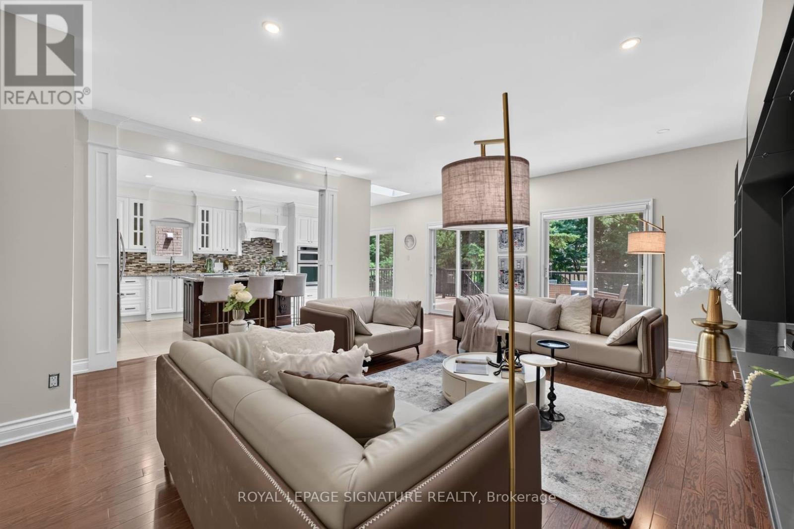 253 BYNG AVENUE - 17