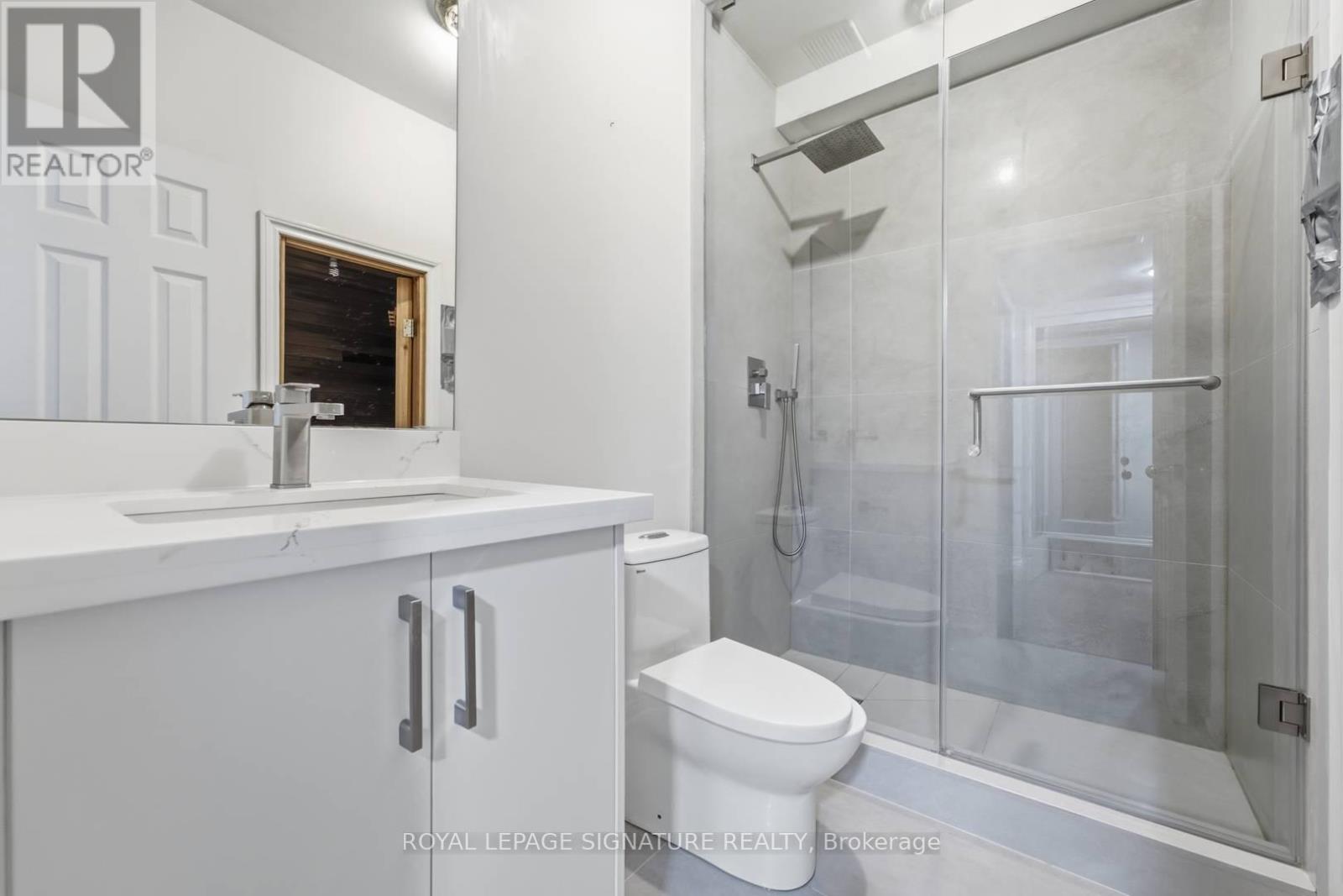 253 BYNG AVENUE - 37