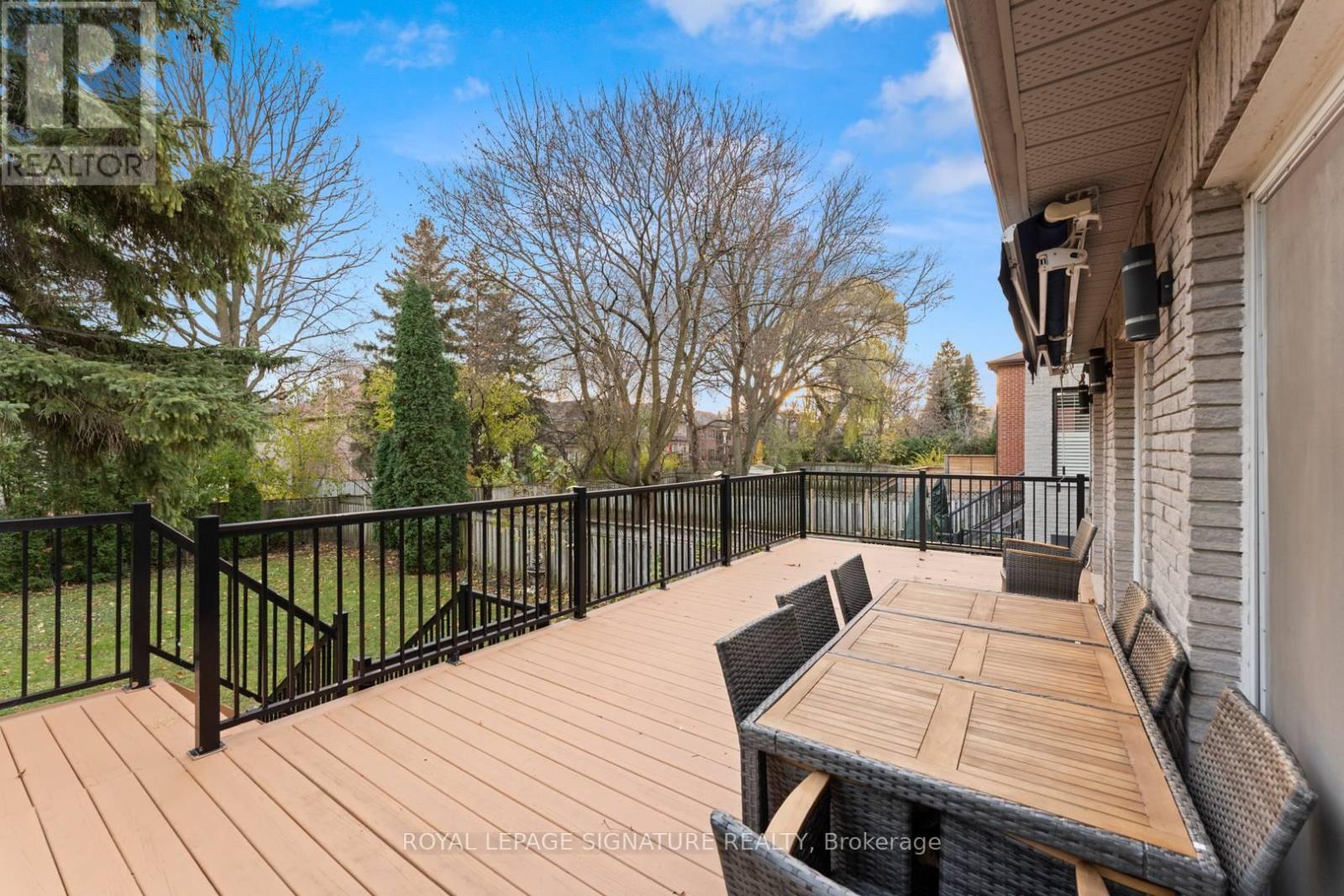 253 BYNG AVENUE - 41