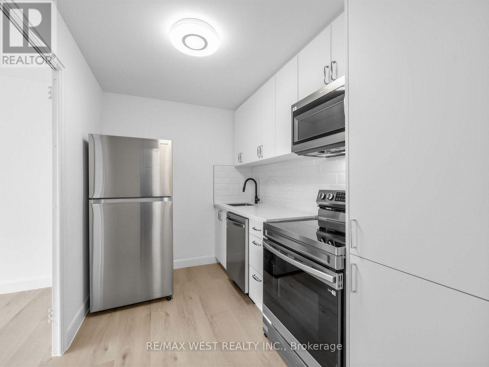 #302 580 CHRISTIE STREET - 14