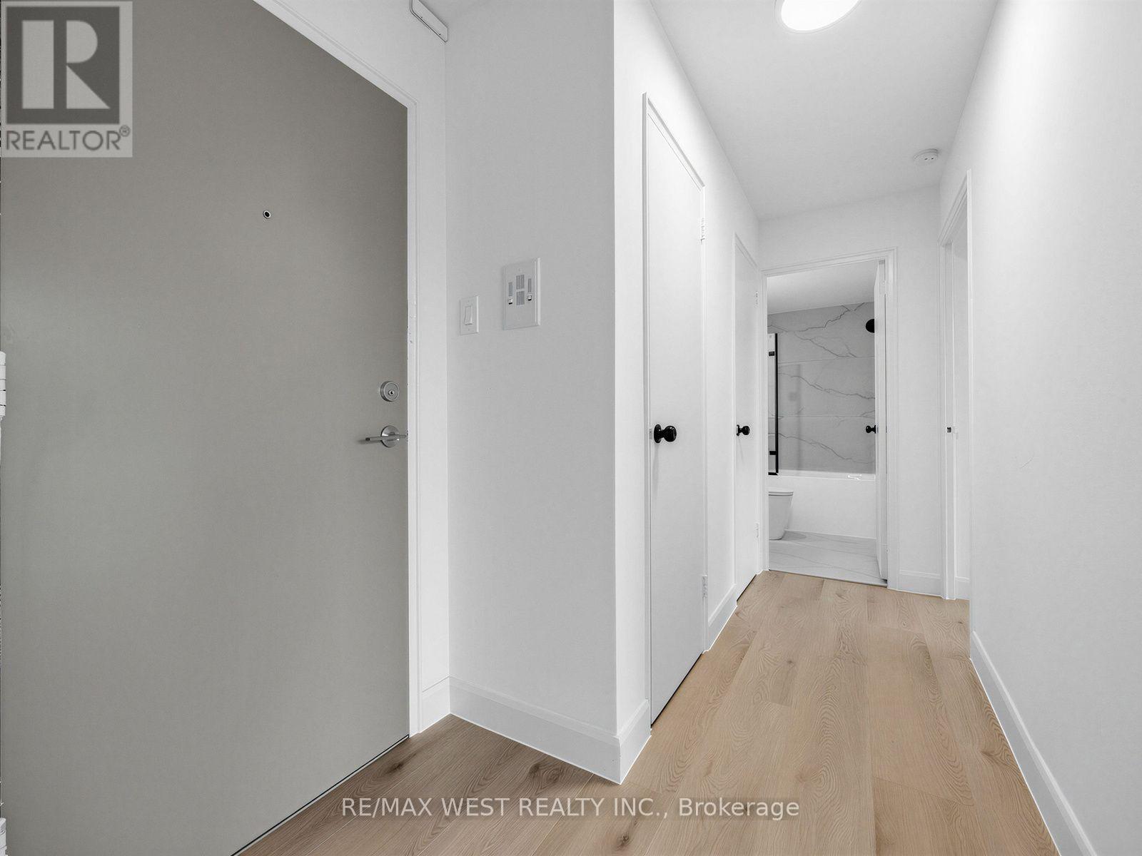 #302 580 CHRISTIE STREET - 18