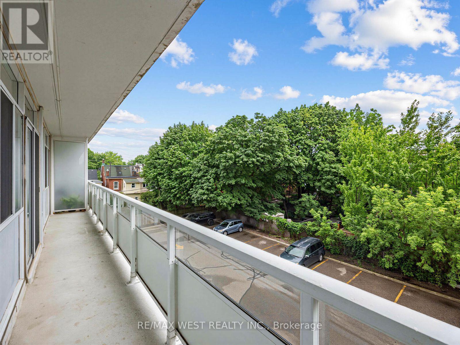 #302 580 CHRISTIE STREET - 24