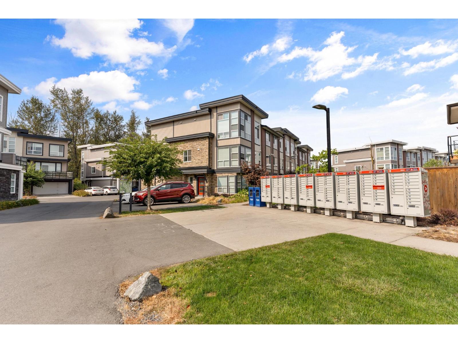16 8413 MIDTOWN WAY, Chilliwack Proper South, Chilliwack