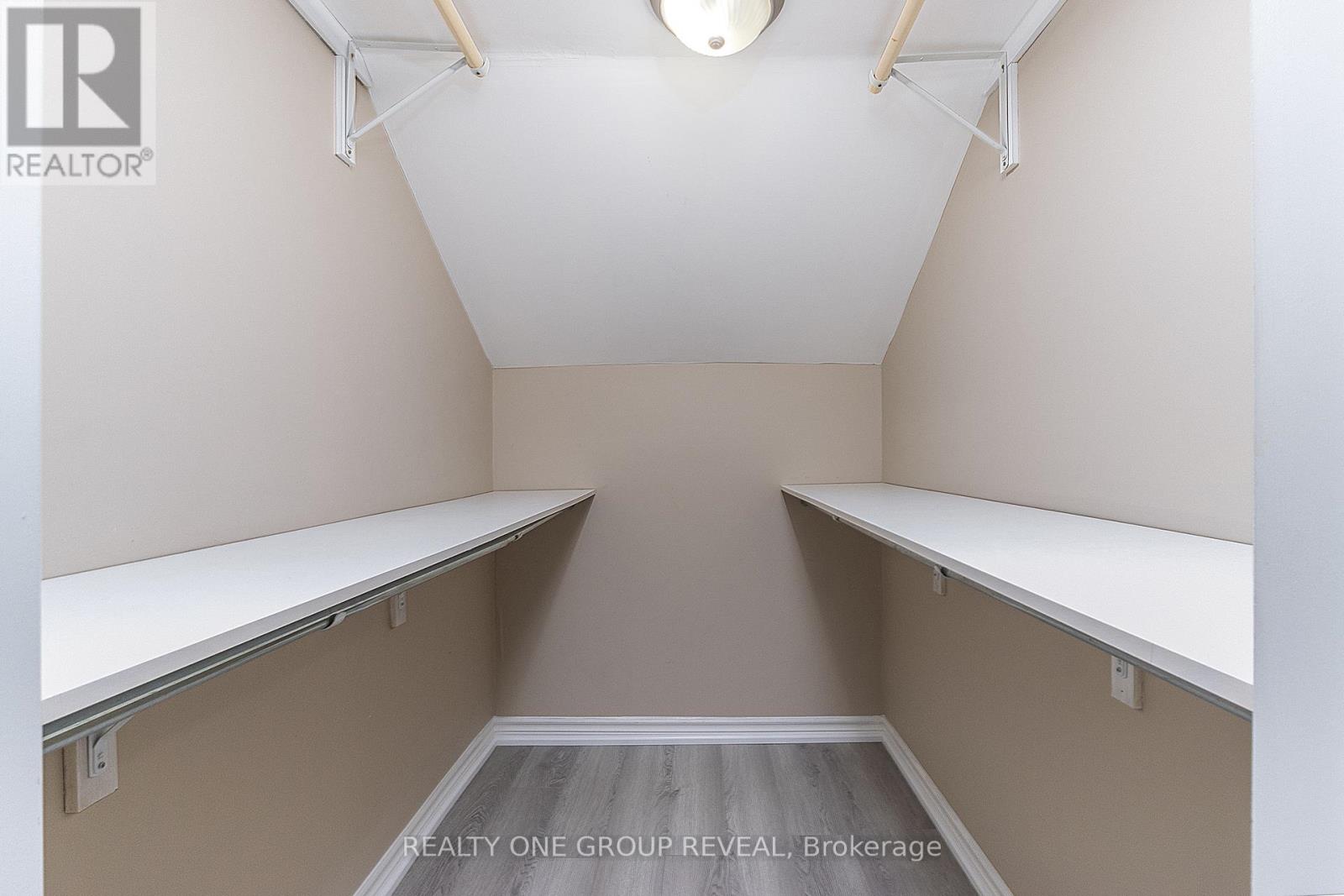 1524 NASH ROAD - 23