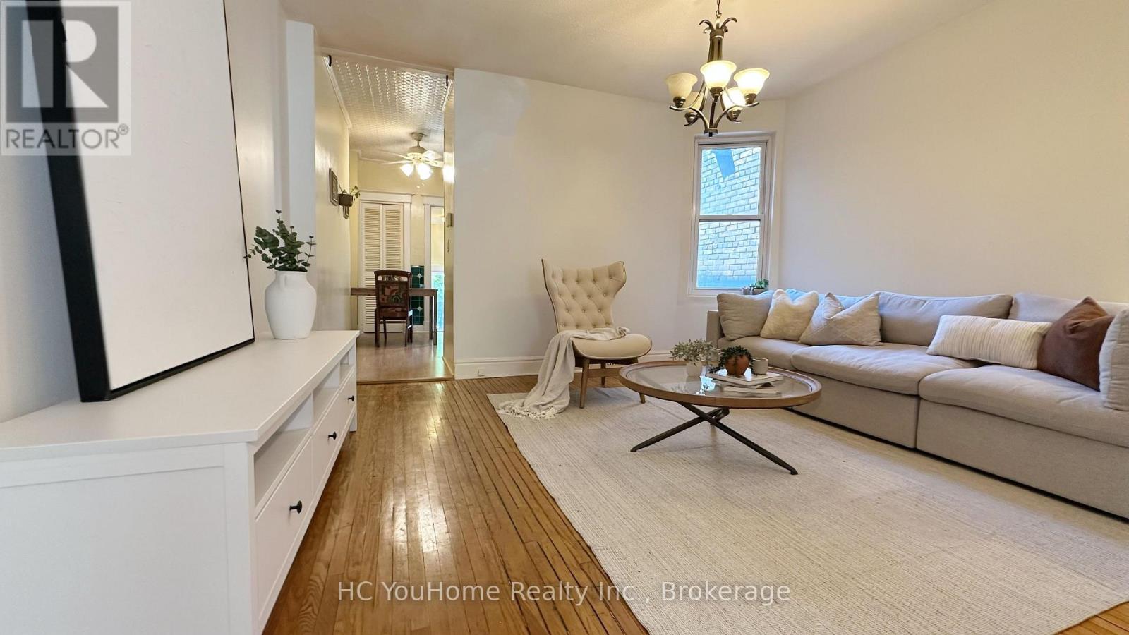 7 BADGEROW AVENUE - 10