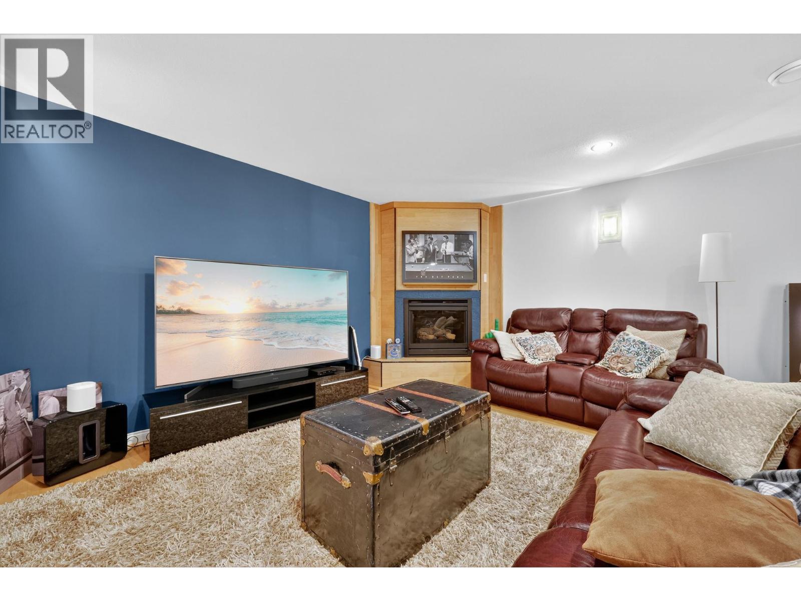 3117 Capistrano Court - 28