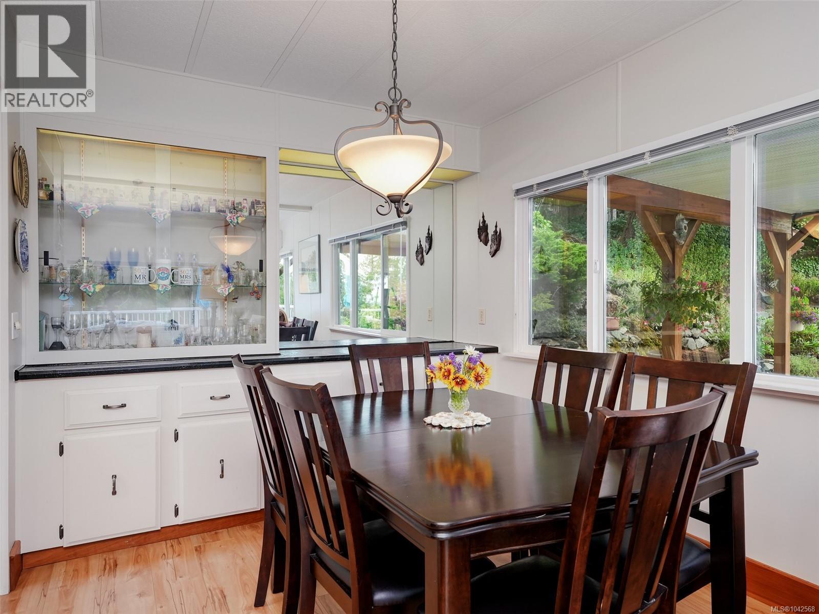 #71 5838 Blythwood Rd - 6