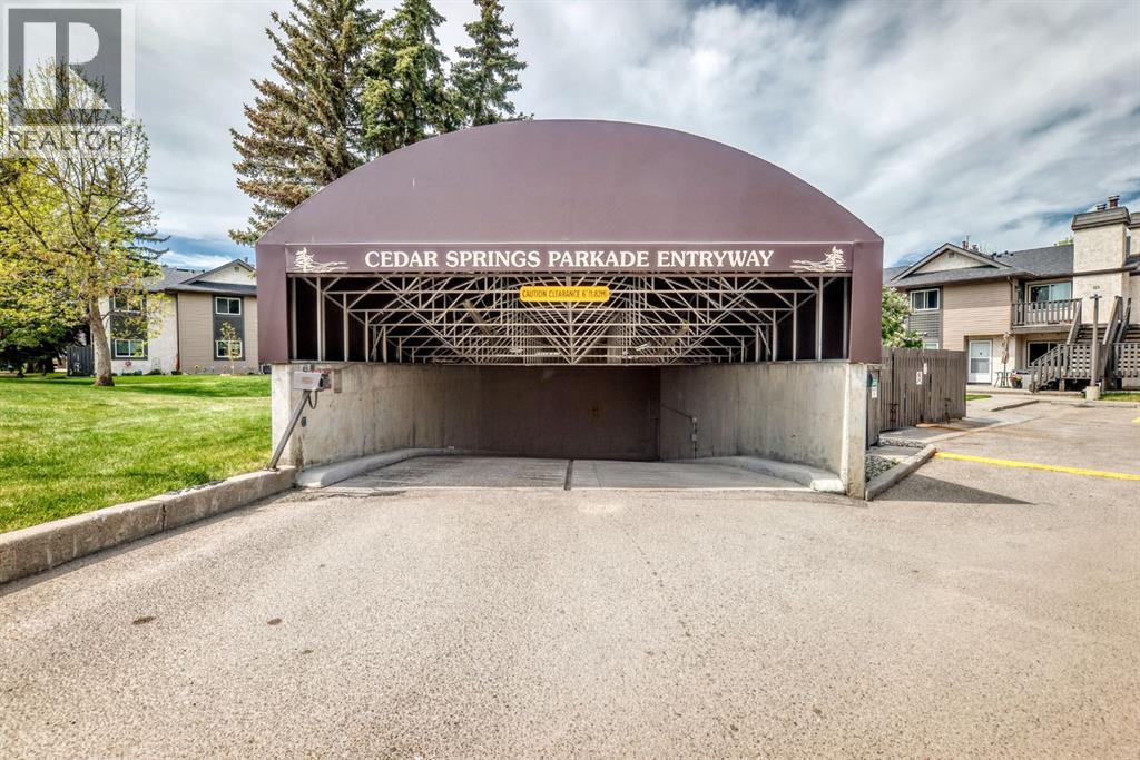 51 Cedar Springs Gardens SW - 26