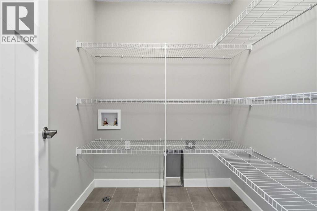 21 Howse Street NE - 23
