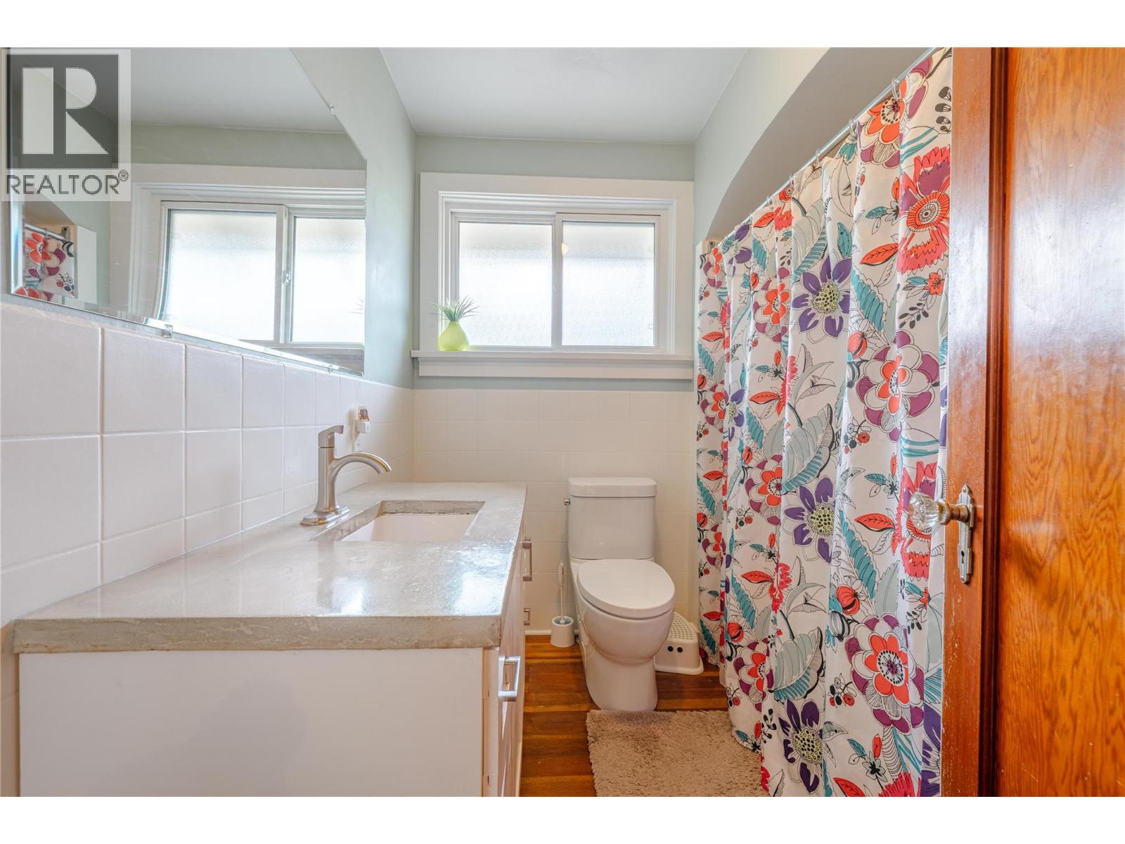 412 Third Street E, Revelstoke