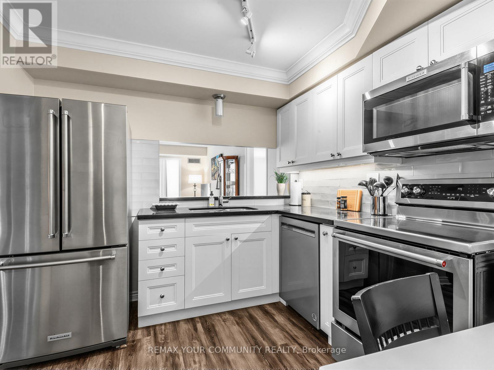 #612 1 CLARK AVENUE - 12