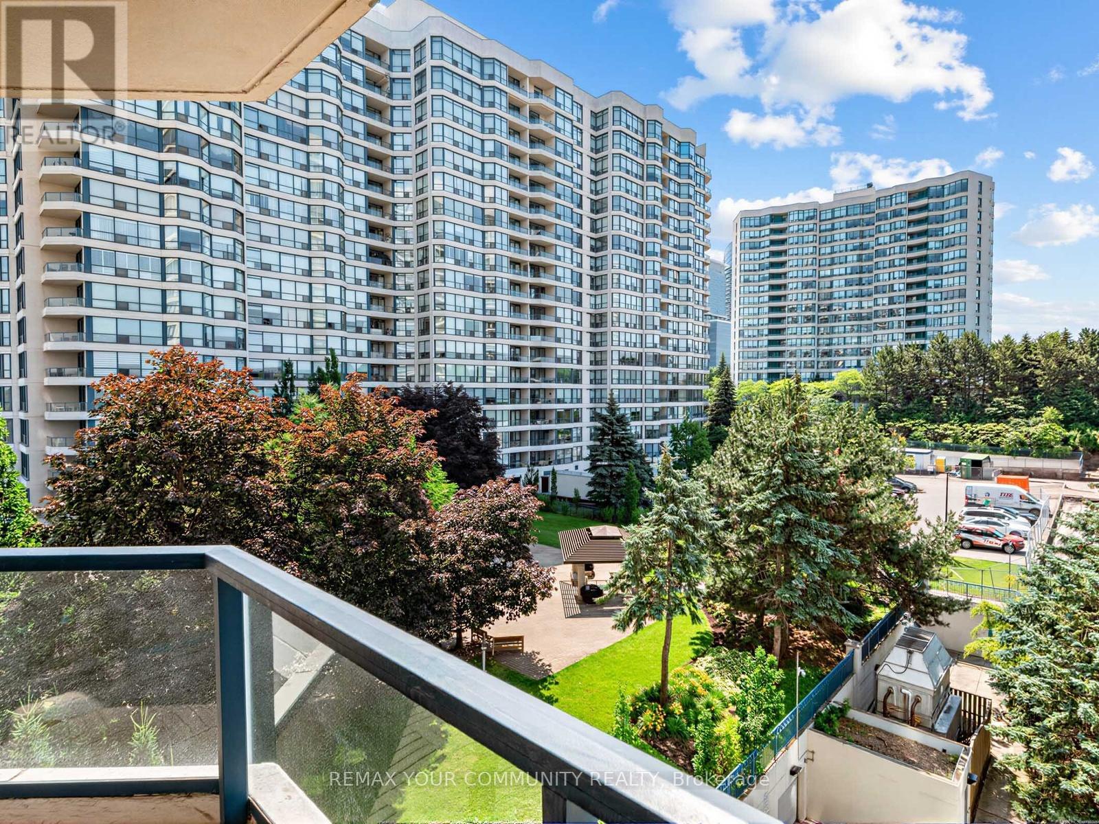 #612 1 CLARK AVENUE - 23