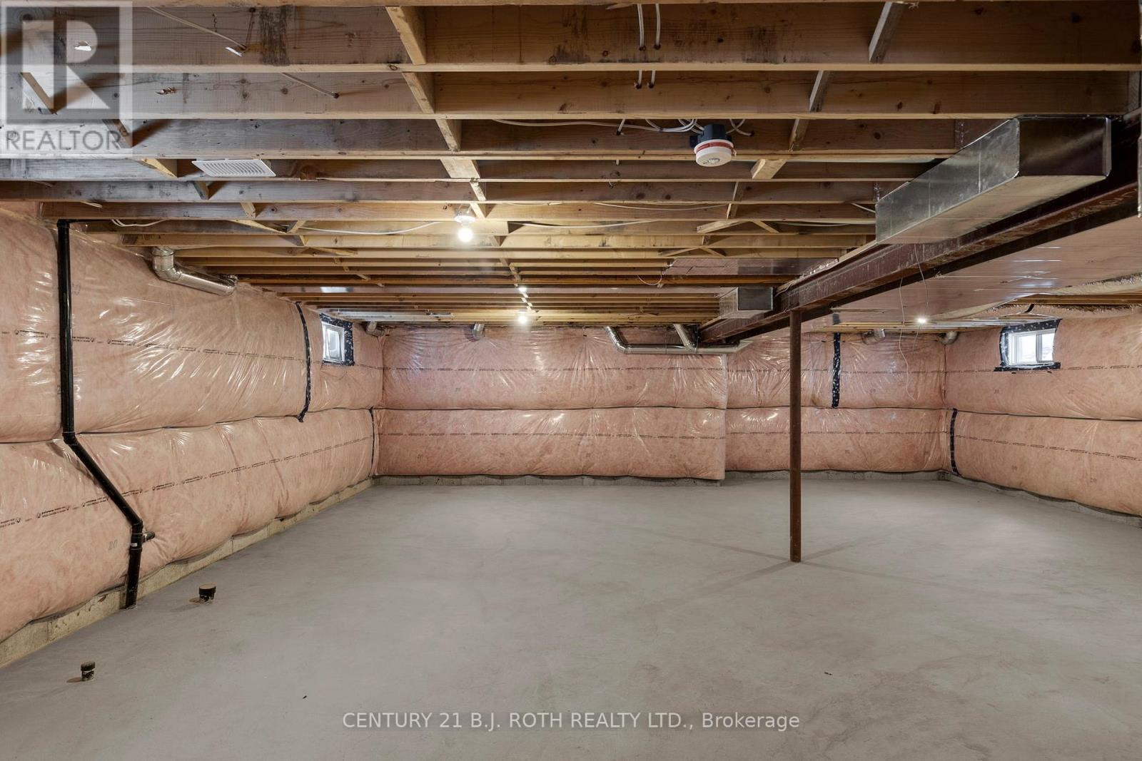 2974 MONARCH DRIVE - 27