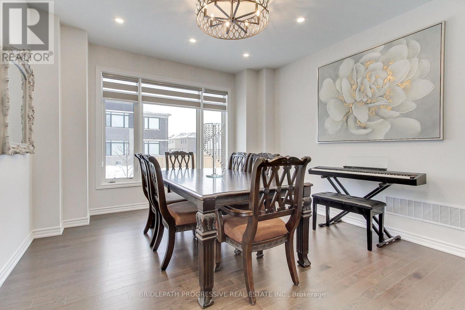 145 TERRY FOX DRIVE - 5