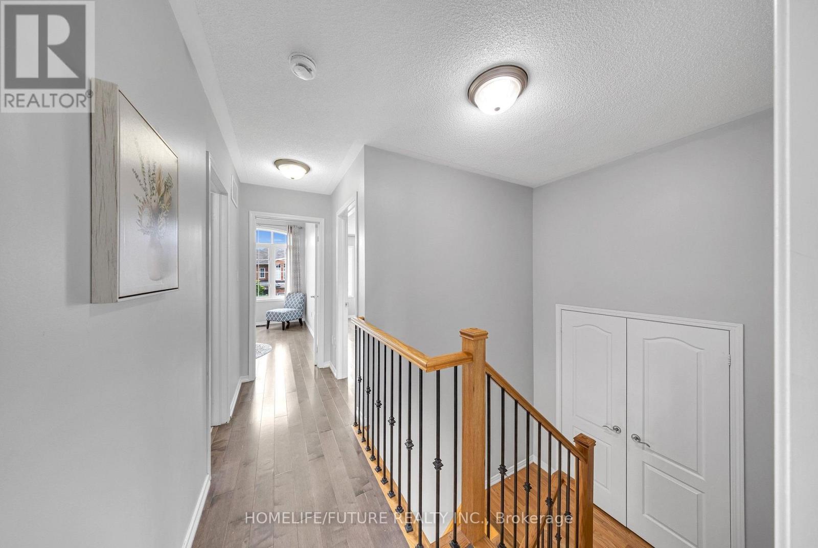 54 OSWELL DRIVE - 17
