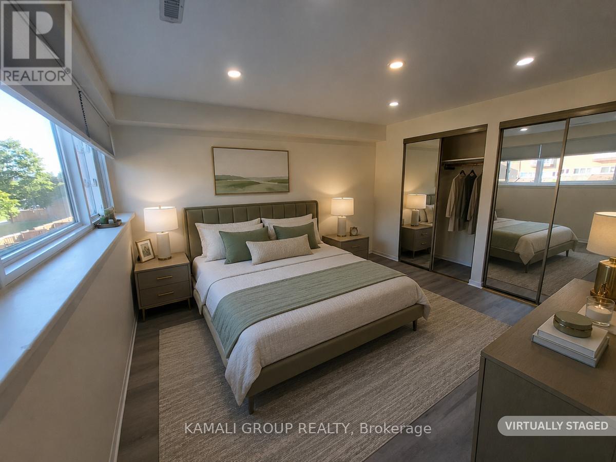 262 JOHN GARLAND BOULEVARD - Image 9
