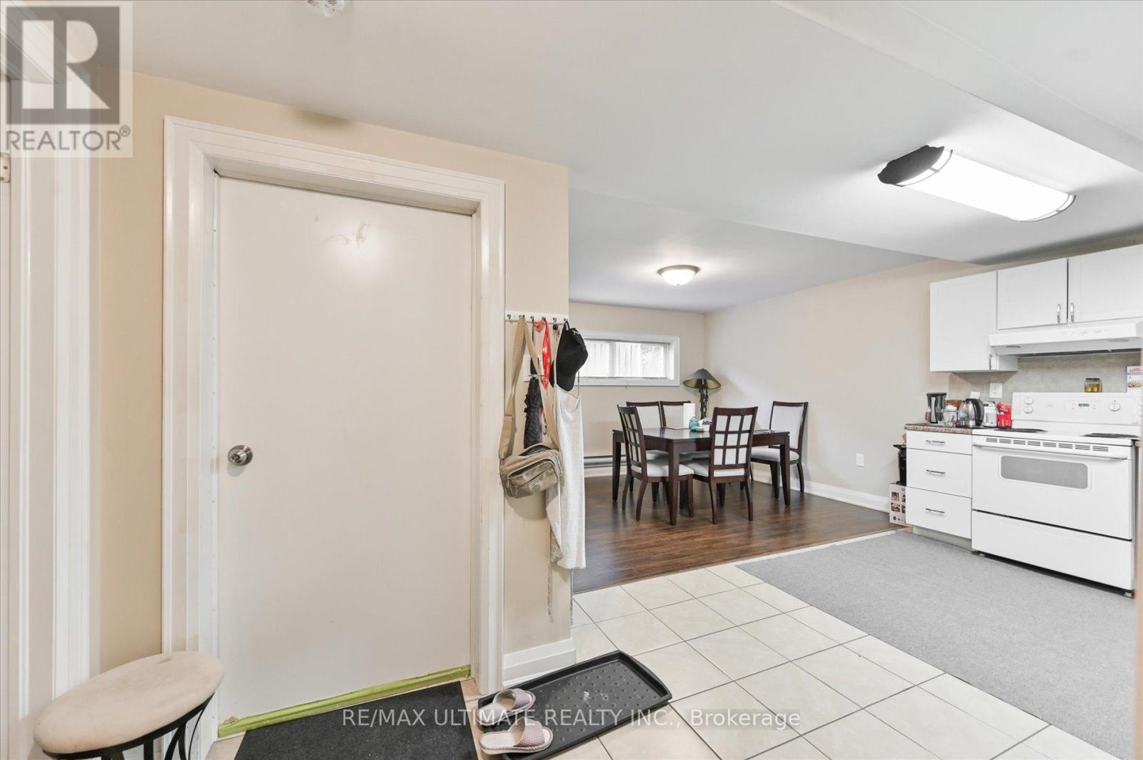 76 HILLDALE ROAD - 41