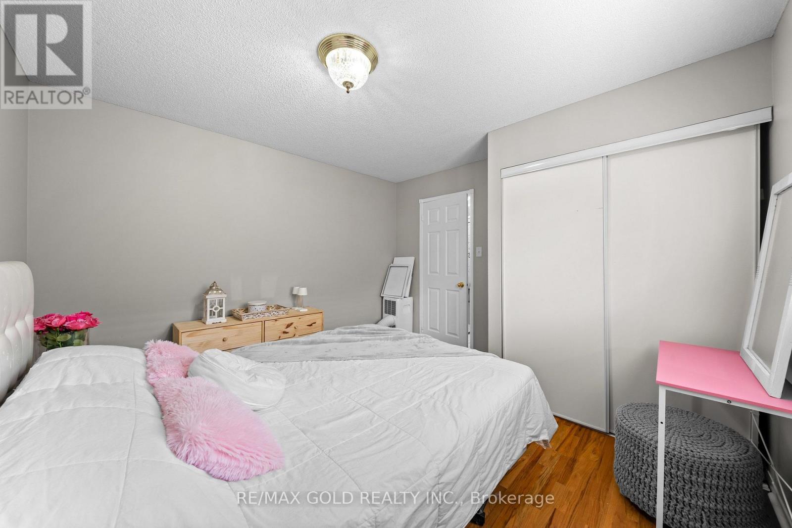 24 FLETCHERS CREEK BOULEVARD - 26
