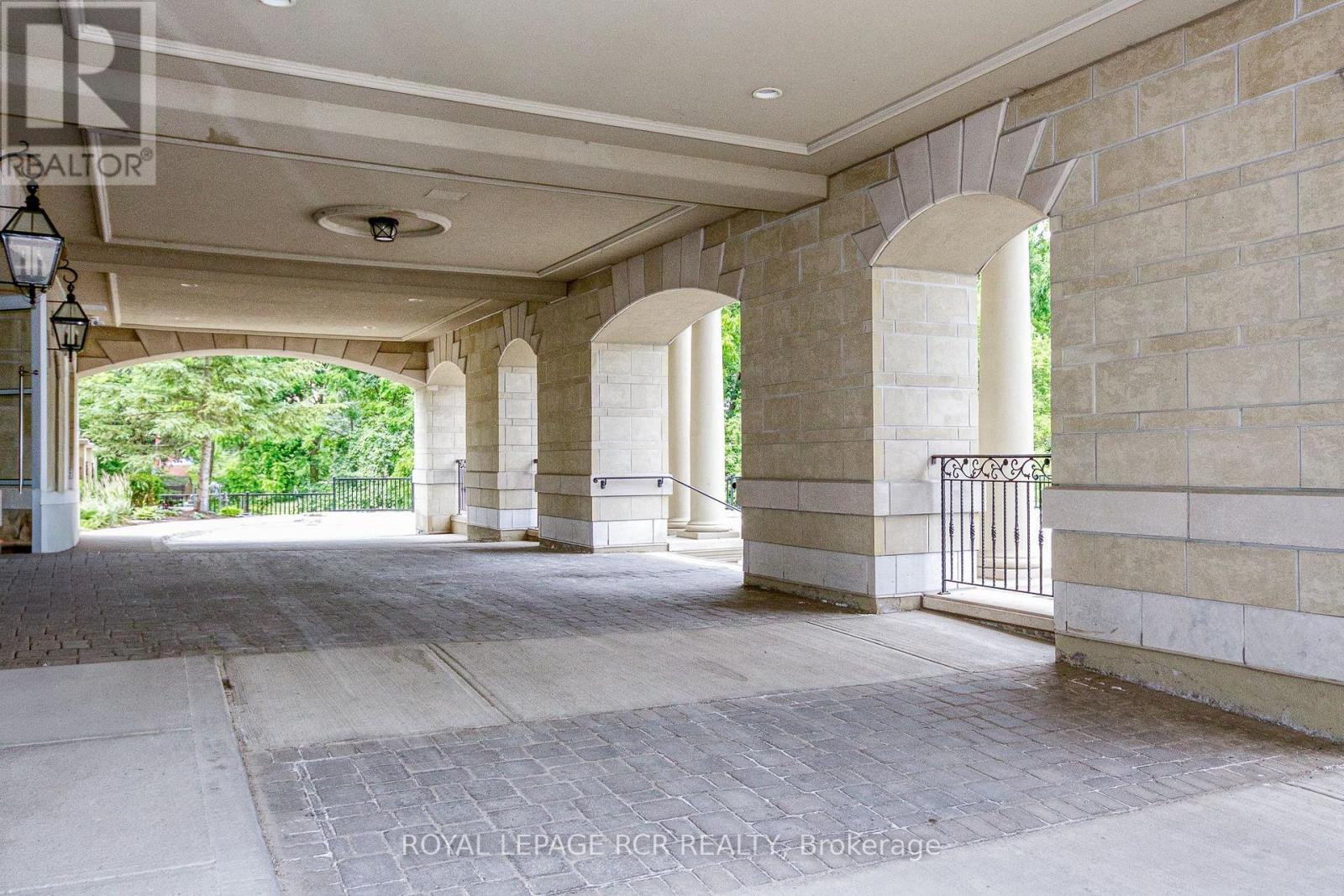 #213 60 ANN STREET - Image 32