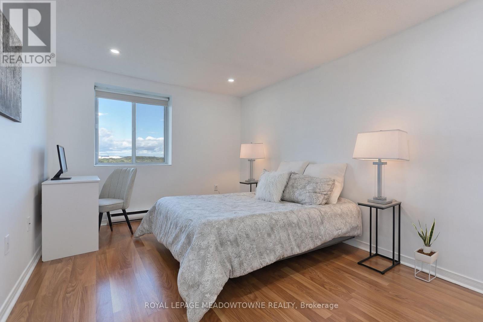 #1013 6720 GLEN ERIN DRIVE - Image 17