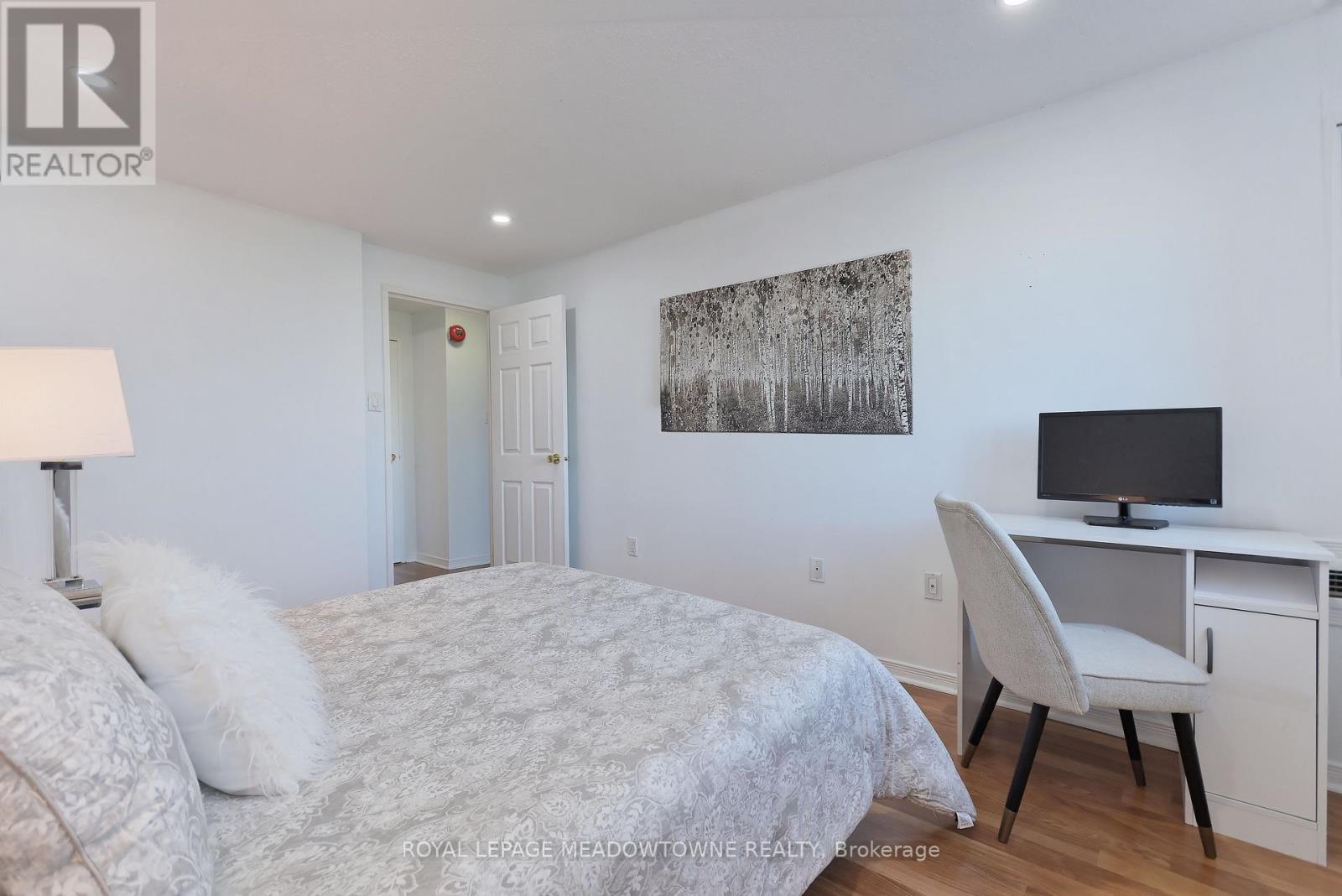 #1013 6720 GLEN ERIN DRIVE - Image 18