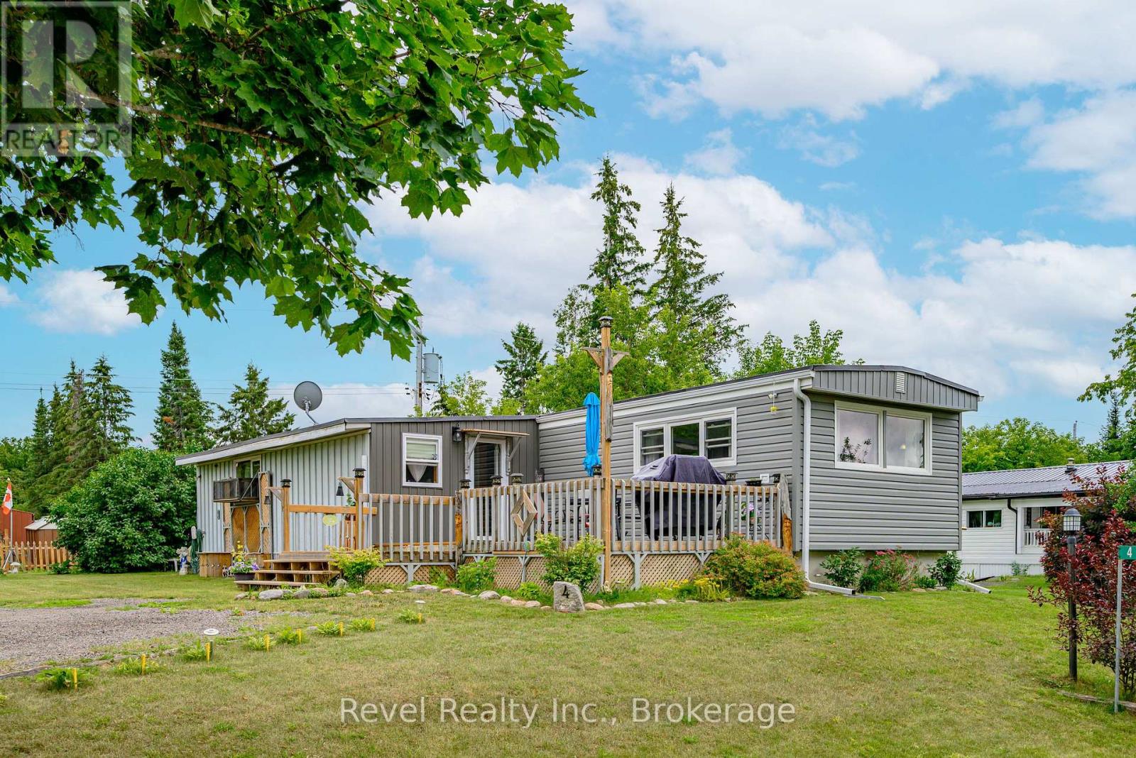 4 HOMEWOOD AVENUE - 1