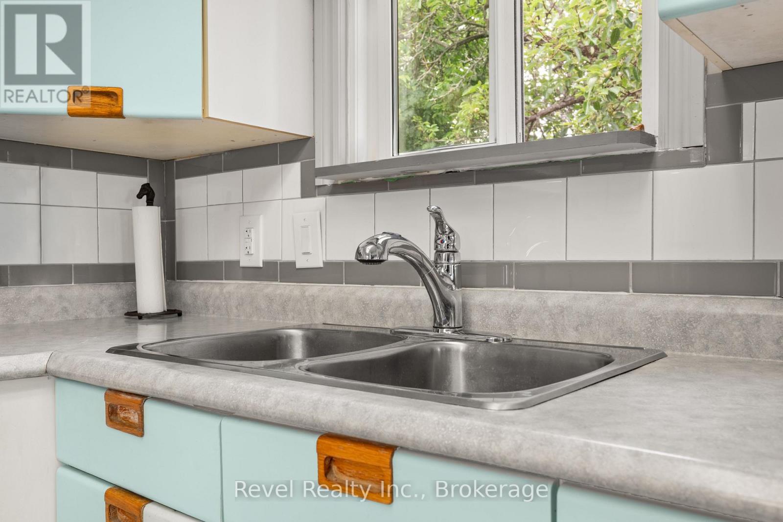 4 HOMEWOOD AVENUE - 14