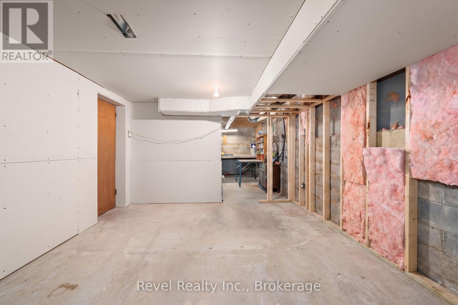 4 HOMEWOOD AVENUE - 33