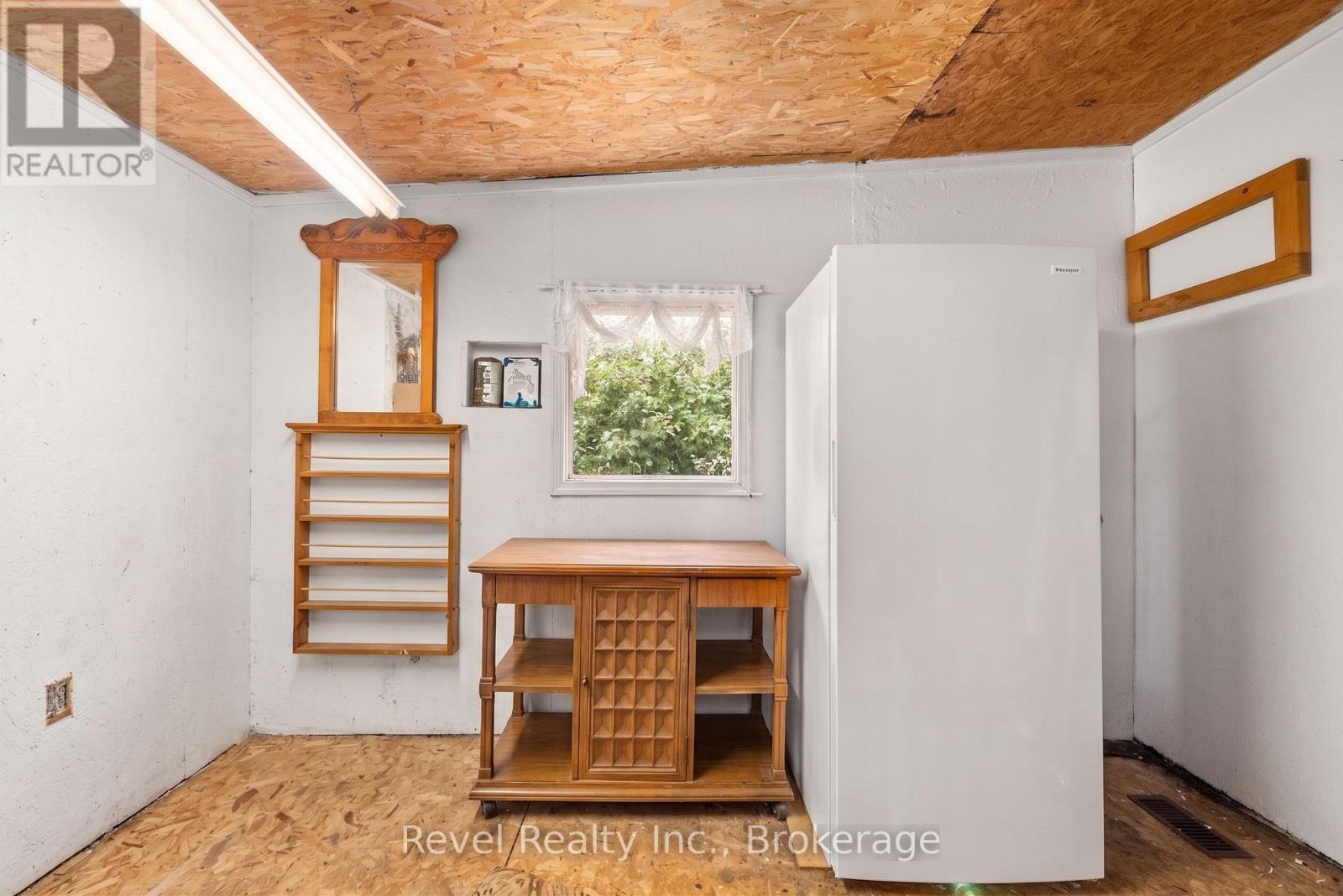 4 HOMEWOOD AVENUE - 26