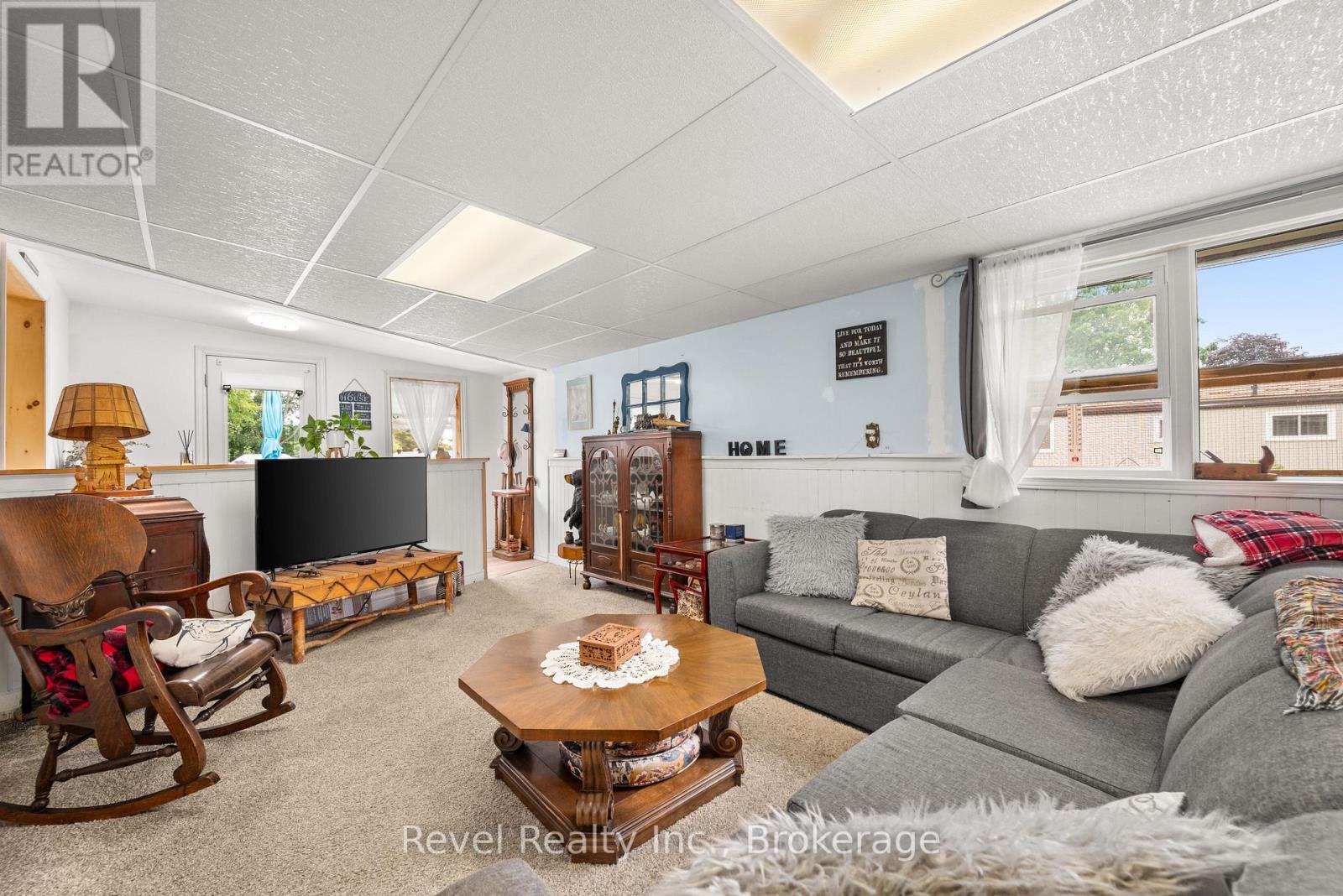 4 HOMEWOOD AVENUE - 9
