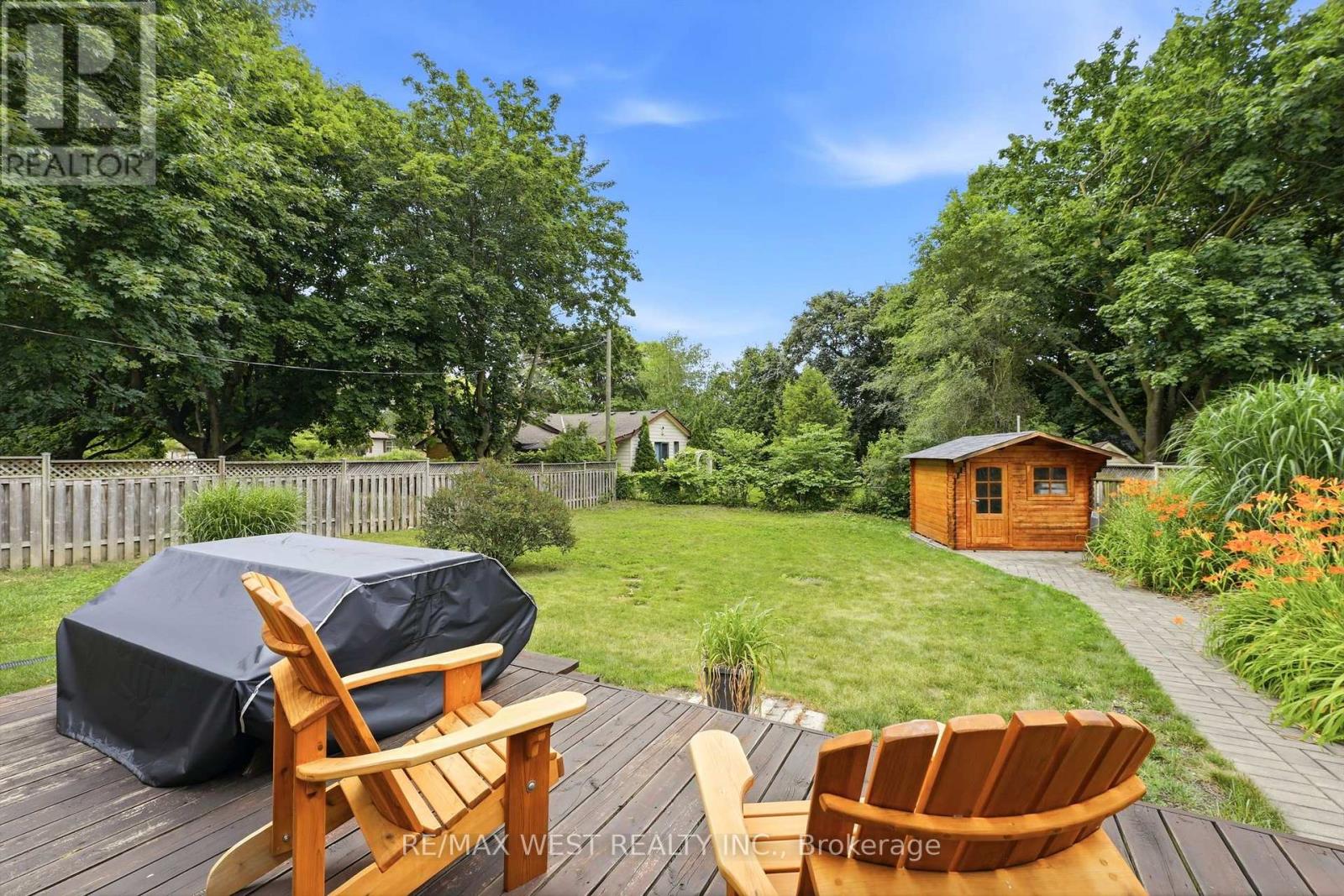 274 TAMBLYN DRIVE - 10