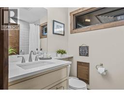 115 Spray Avenue, Banff, AB T1L1A1 Photo 27