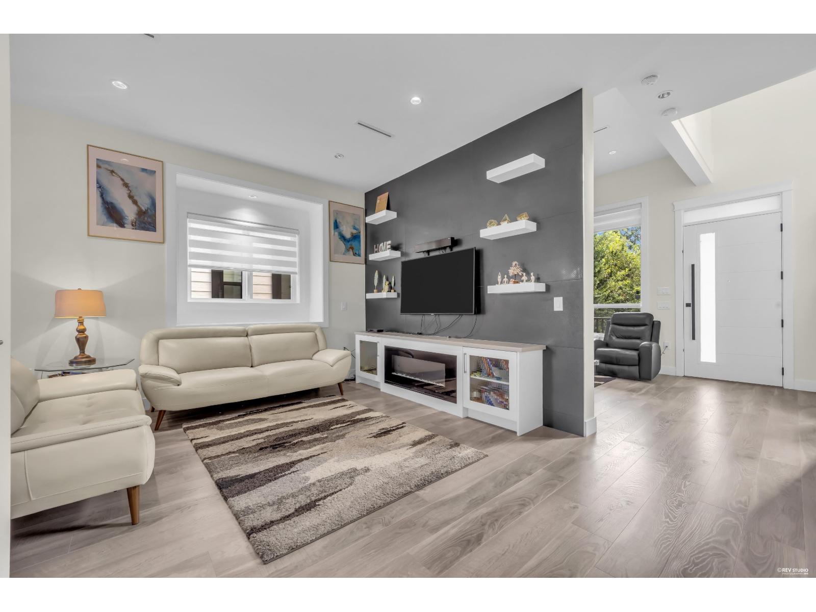 7068 194 STREET, Surrey