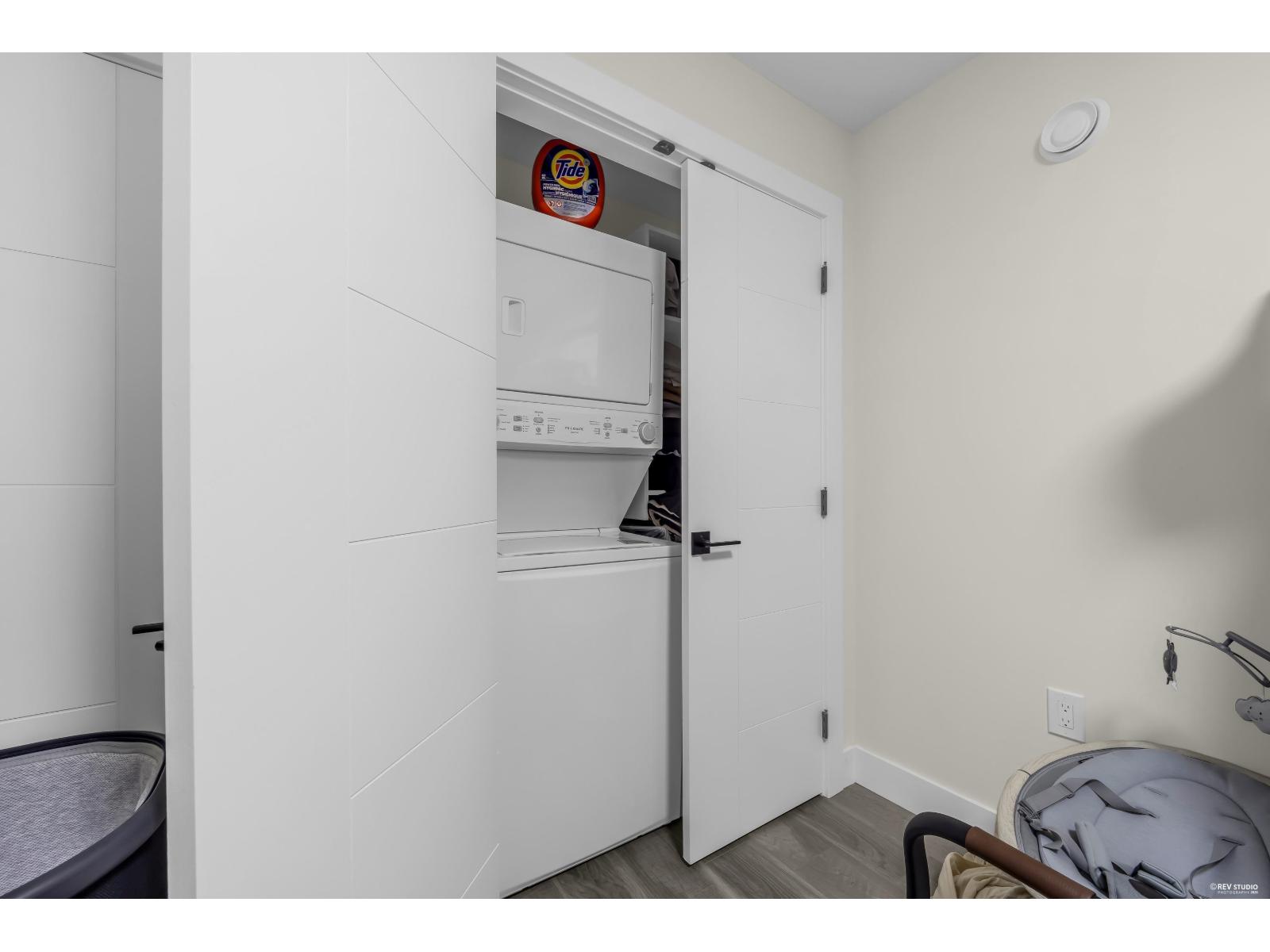 7068 194 STREET, Surrey