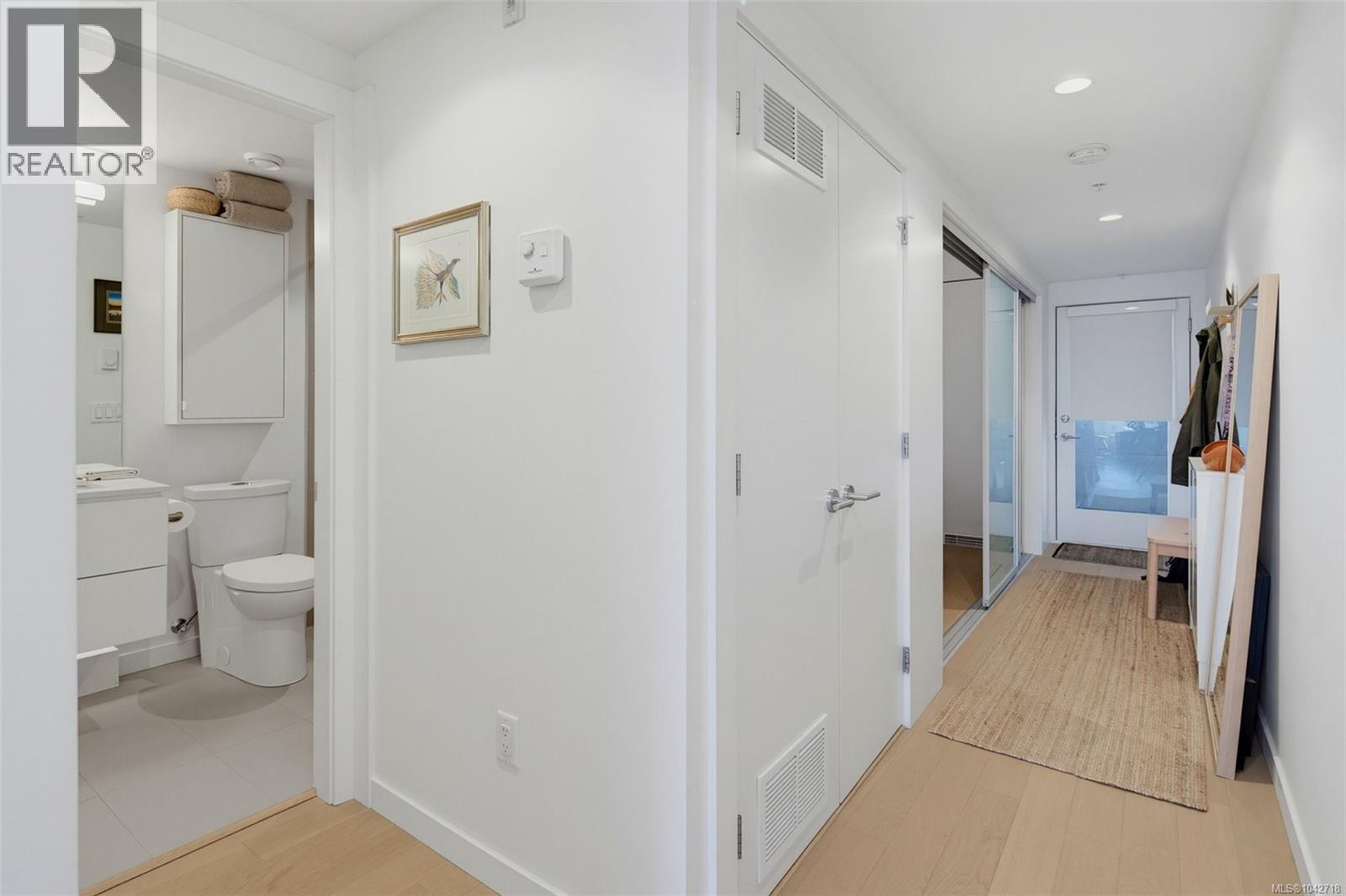 #205 430 Parry St - 27