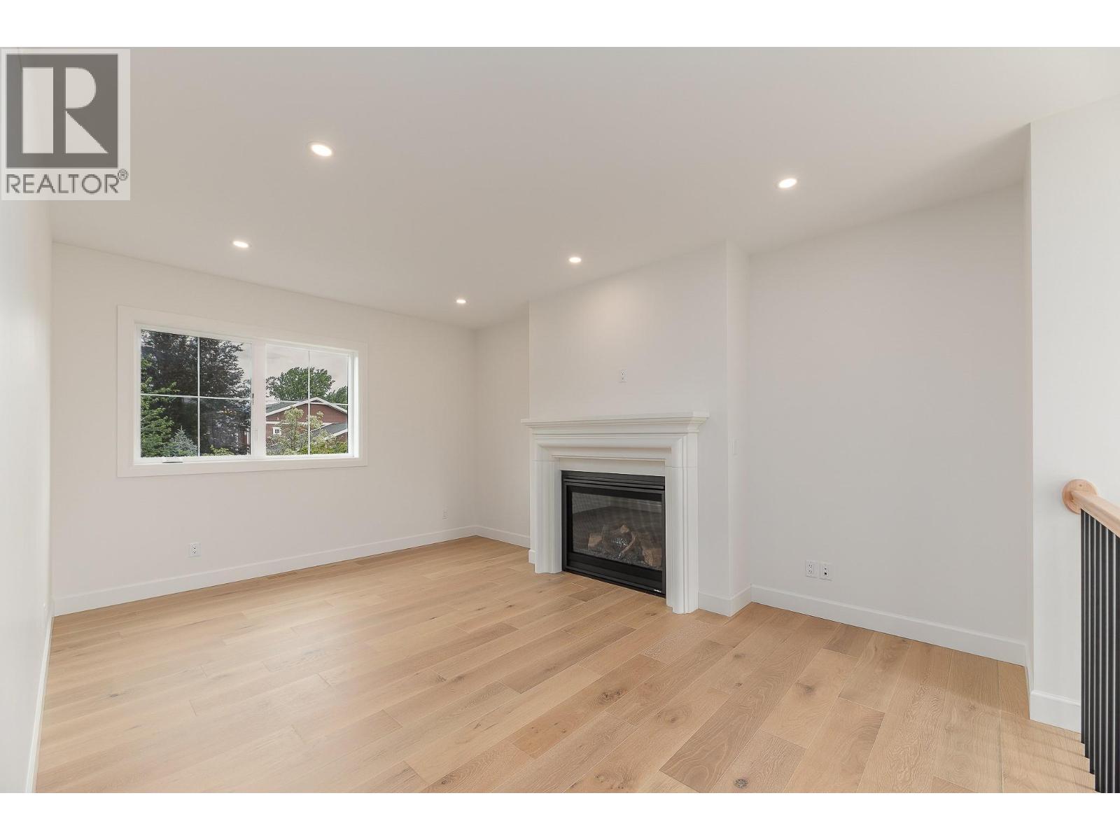 1502 Laidlaw Street - 24