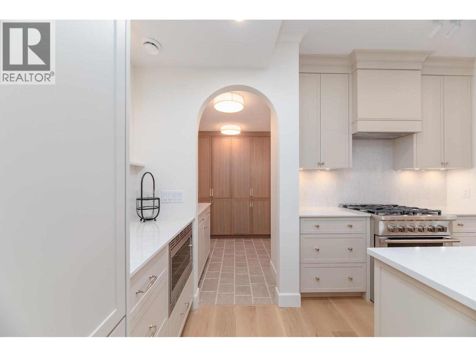 1502 Laidlaw Street - 7