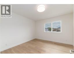 1502 Laidlaw Street, Summerland, BC V0H1Z9 Photo 27