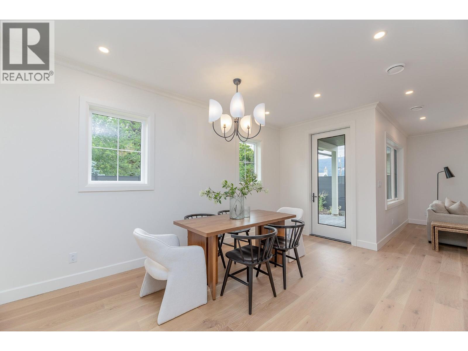 1502 Laidlaw Street - 16