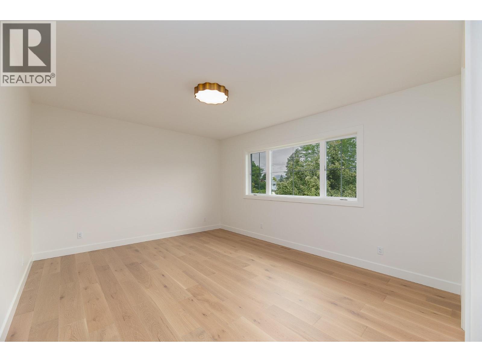 1502 Laidlaw Street - 31