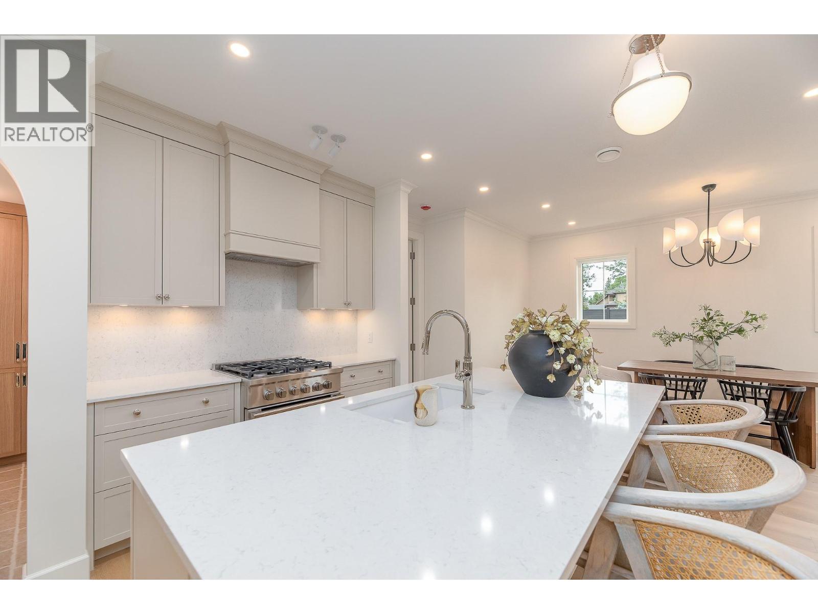 1502 Laidlaw Street - 9