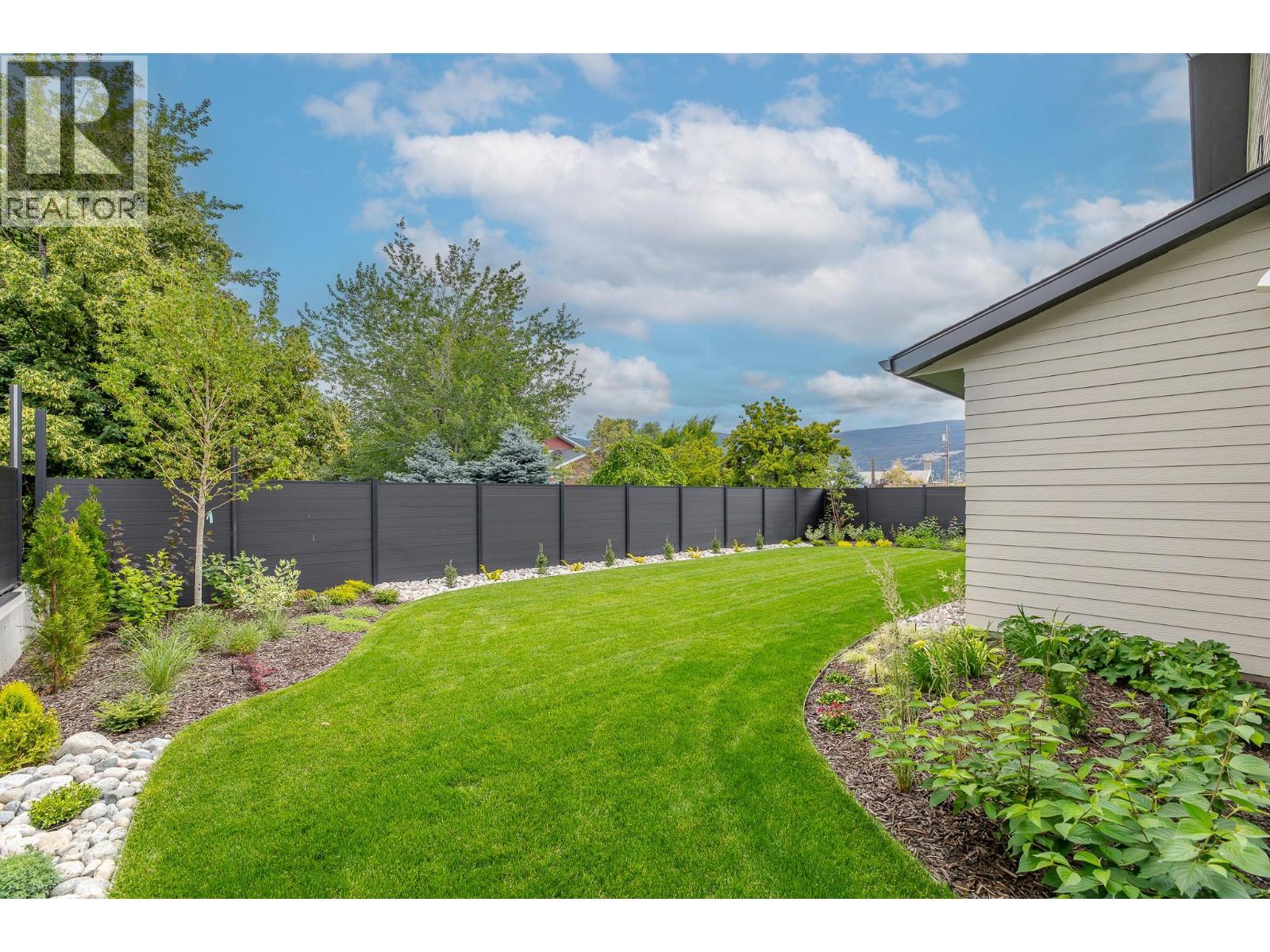 1502 Laidlaw Street - 45