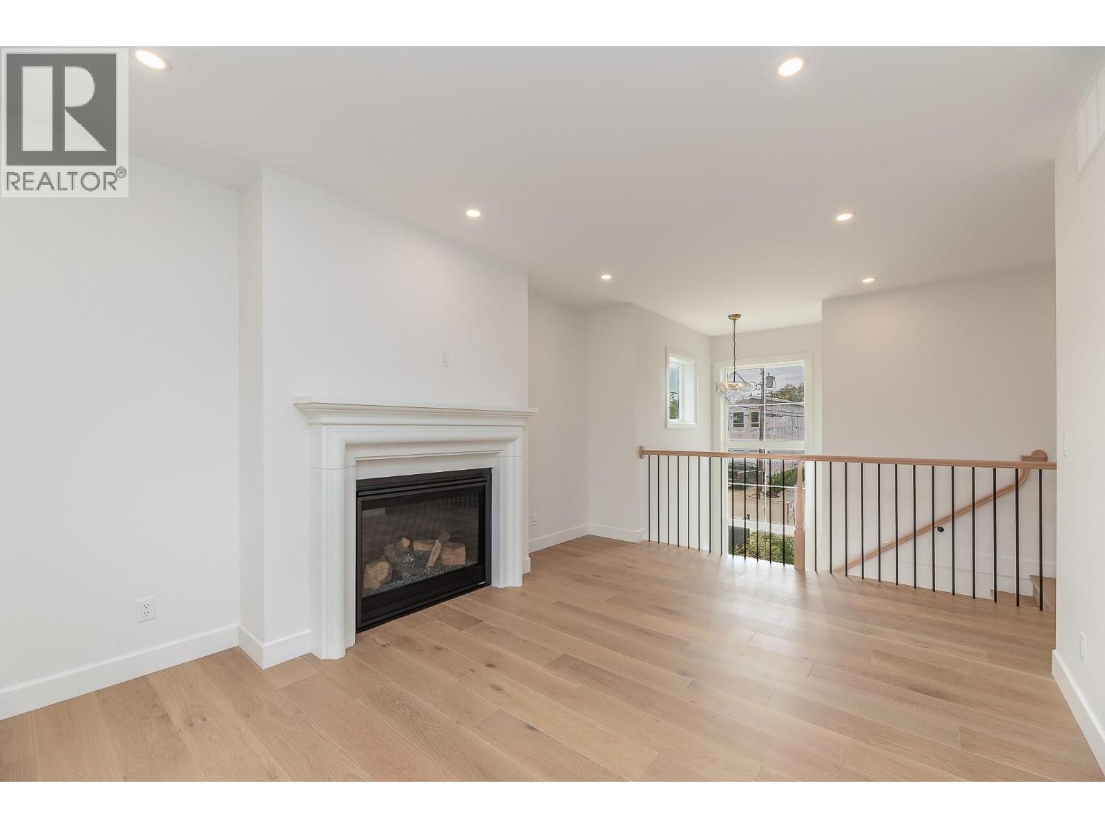 1502 Laidlaw Street - 23
