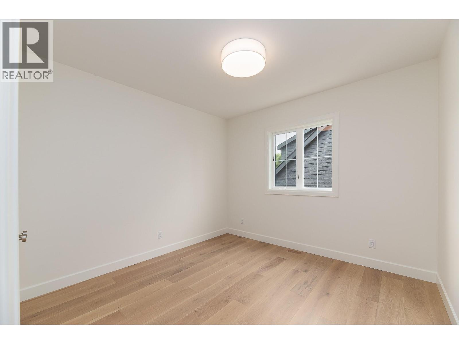 1502 Laidlaw Street - 29