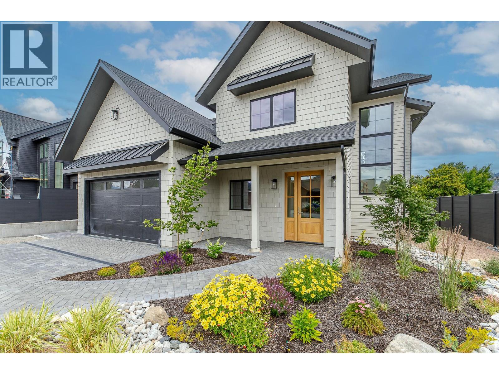 1502 Laidlaw Street - 42