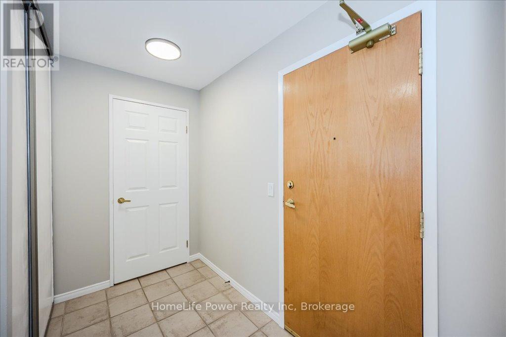 #307 685 WOOLWICH STREET - 18