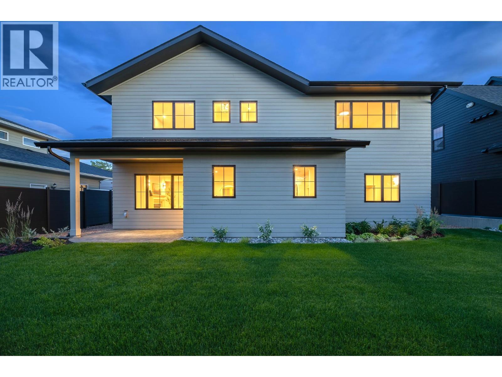 1502 Laidlaw Street - 55