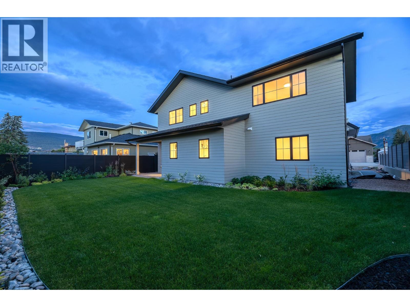1502 Laidlaw Street - 54