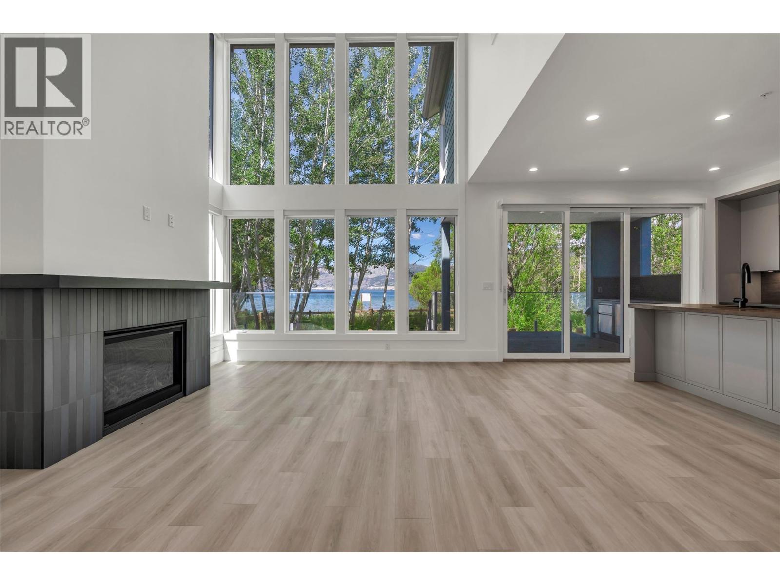 3120 Landry Crescent - 5