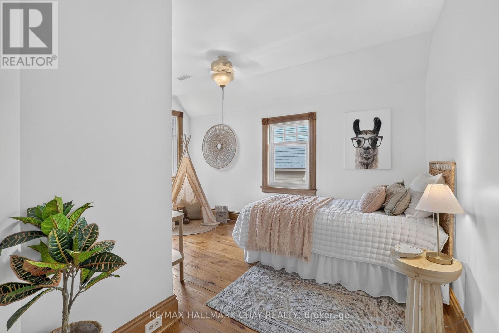 613 QUEEN STREET - Image 31